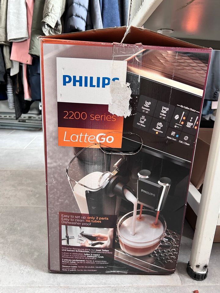 Philips Kaffeevollautomat nagelneu in Nordenham