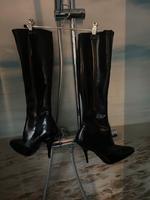 Latex Stiefel  Latexstiefel von Fantasy shoes London 6 Niedersachsen - Meine Vorschau