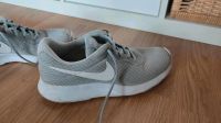 Nike - Sneaker - 39 - grau / weiß Nordrhein-Westfalen - Dinslaken Vorschau