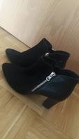 Caprice Stiefelette, Boot,Pumps. Wildleder,Schlangendruck. Gr 36. Kr. München - Garching b München Vorschau