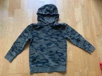 Kuscheliger Camouflage Hoodie von George Größe 110 Dresden - Neustadt Vorschau