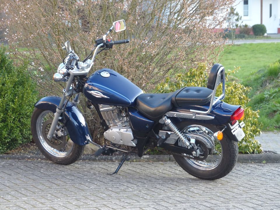 Suzuzki GZ 125 GZ125 in Melsungen