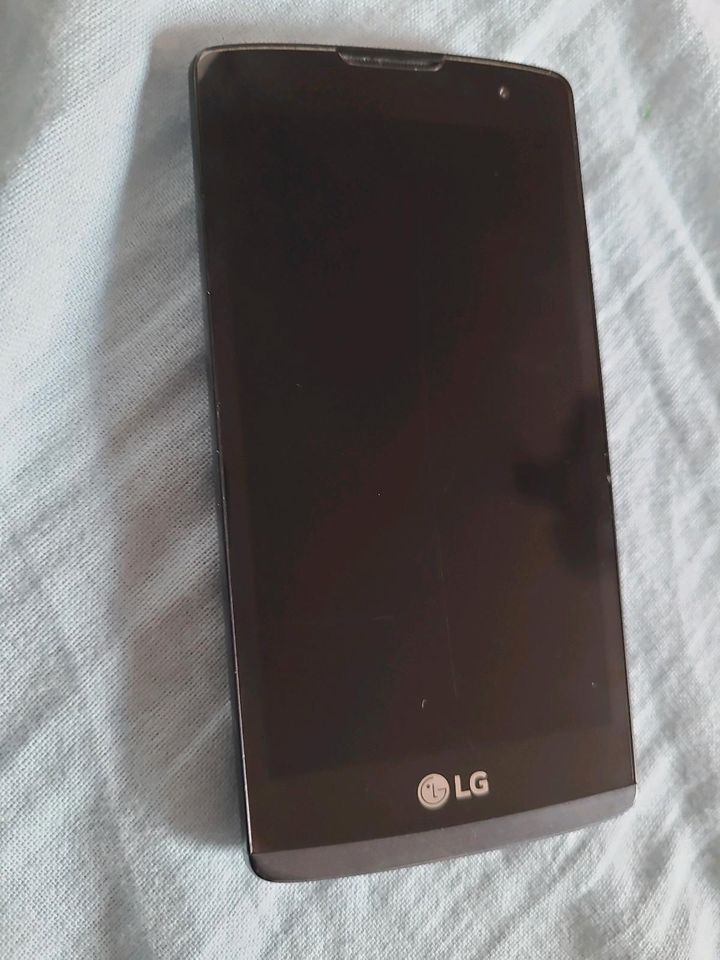 LG Android Handy in Plauen