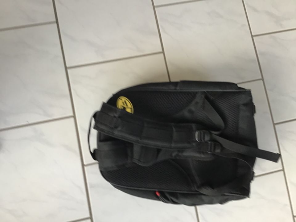 Laptop Rucksack C. Comberti, neu und unbenutzt schwarz in Saarland -  Schiffweiler | eBay Kleinanzeigen ist jetzt Kleinanzeigen