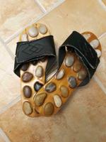 Fußreflexzonenschuhe, Massageschuhe, Steinschuhe Sachsen - Nünchritz Vorschau