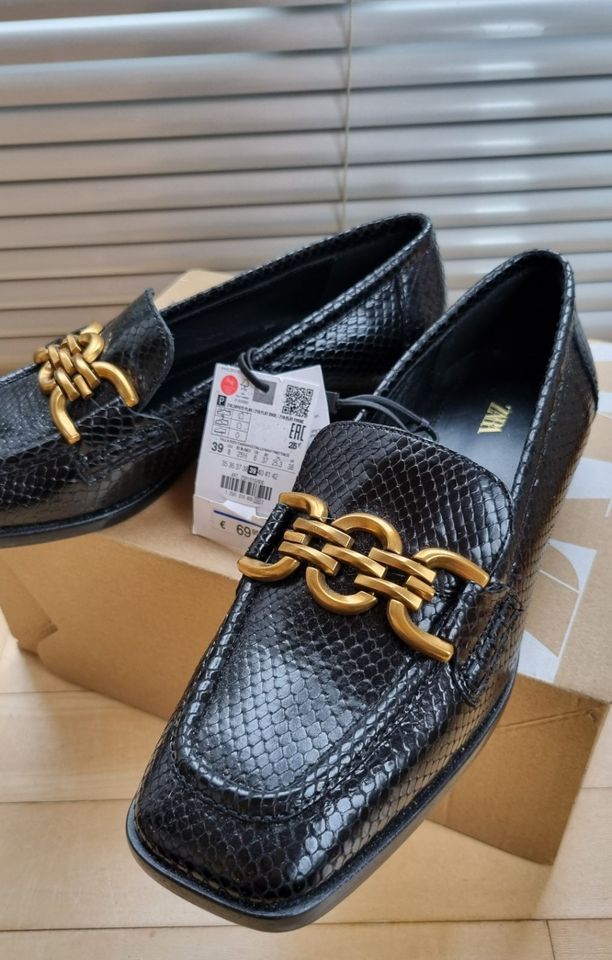 *ZARA* Echt Leder Mokassins Reptil Schwarz Gold 39 NP69,95€ NEU! in Ingolstadt