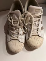 Adidas Superstars Rosé Gold sneakers 39 Nürnberg (Mittelfr) - Aussenstadt-Sued Vorschau