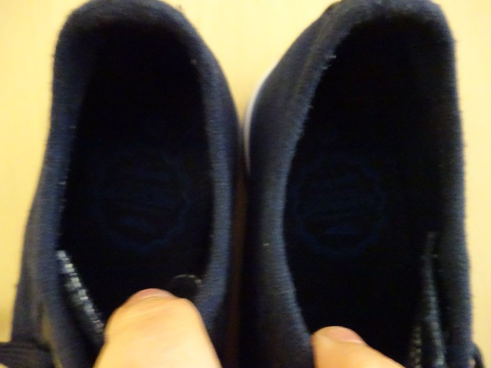 Stoffschuhe Sneaker Schuhe Halbschuh dunkelblau Größe 38 in Ebensfeld