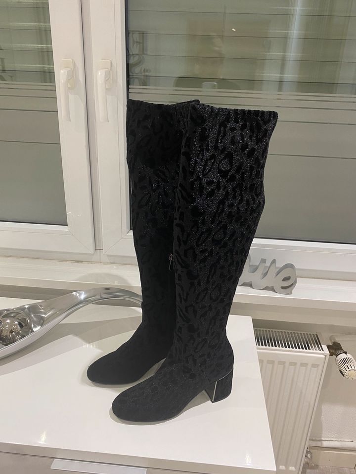 Café Noir Stiefel schwarz Gr. 39 wie Neu in Rheinbrohl