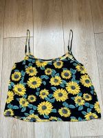 Top mit Sonnenblumen Gr. 38, H&M  100% Viskose Leipzig - Leipzig, Zentrum-Ost Vorschau