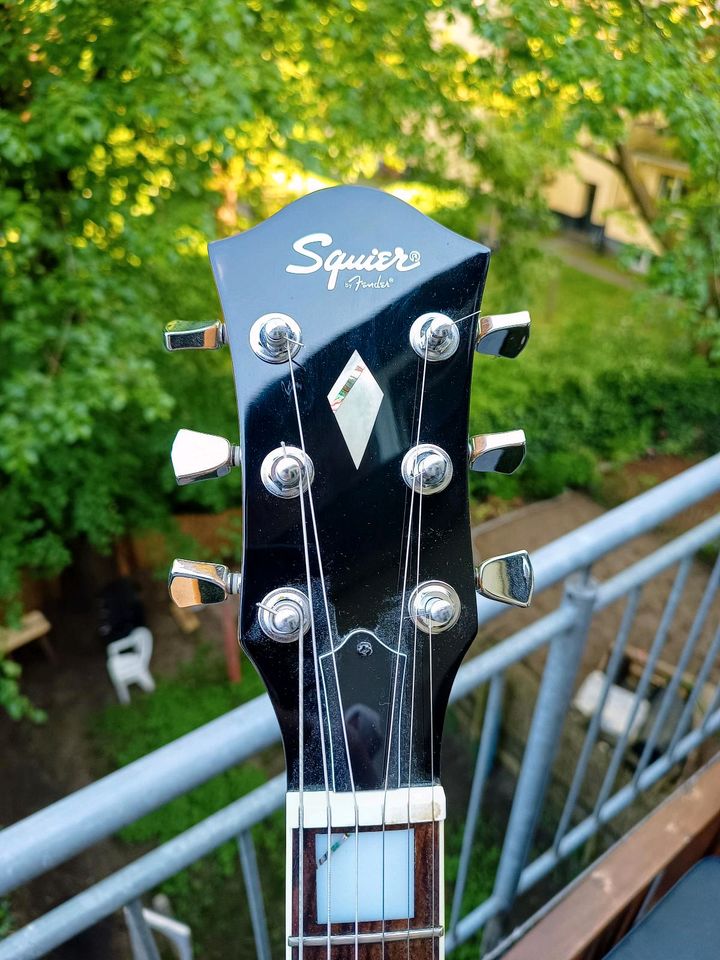Squier X-155 Series 24 in Hamburg