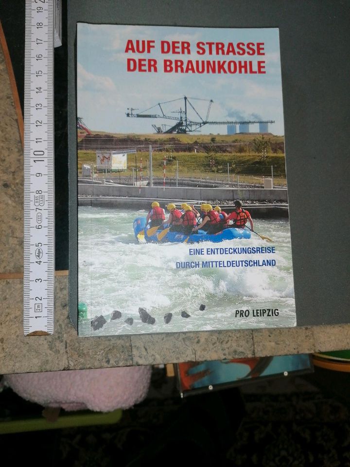 Auf der Straße der Braunkohle Entdeckung Reise Mitteldeutschland in Berlin