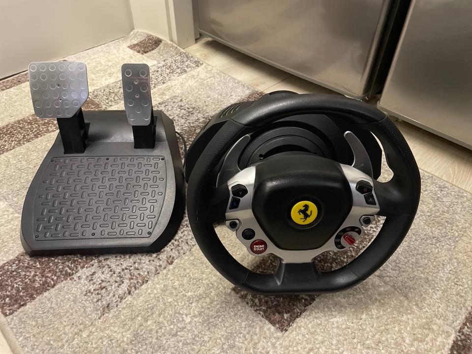 thrustmaster tx racing wheel Lenkrad PlayStation  ps4 ps5 xbox in Wietmarschen