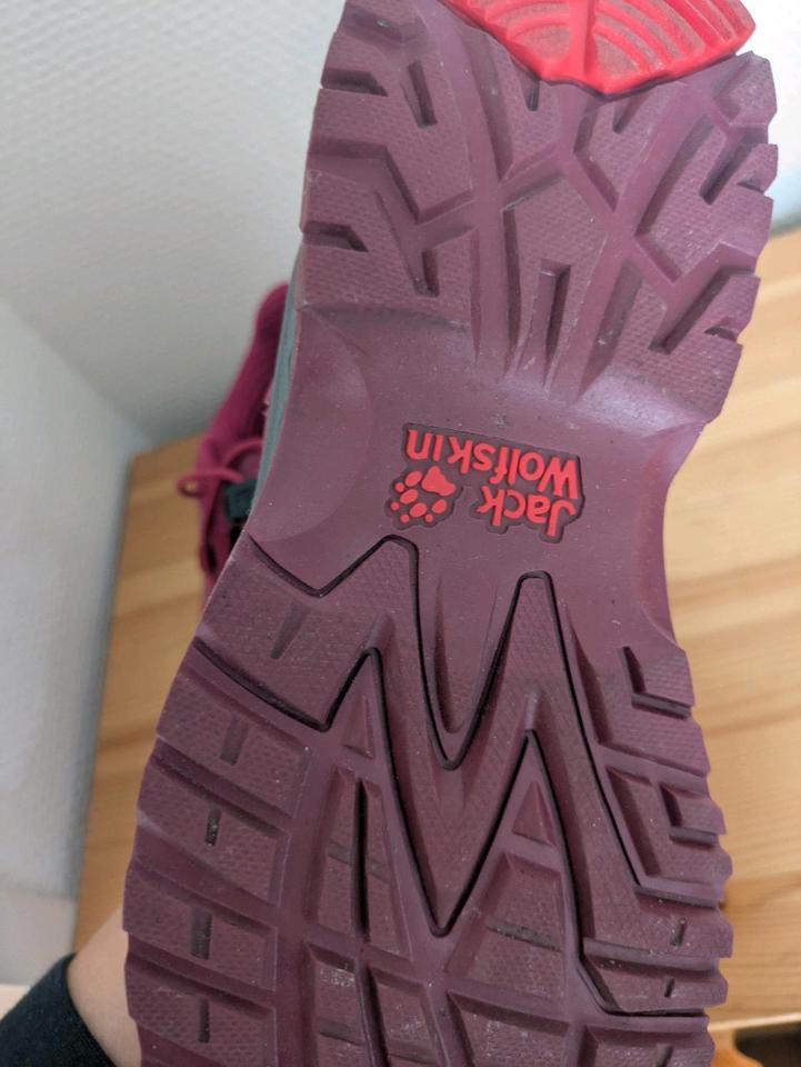 Jack Wolfskin Damen Schuhe gr.36 Neuwertig einmal getragen in Düsseldorf