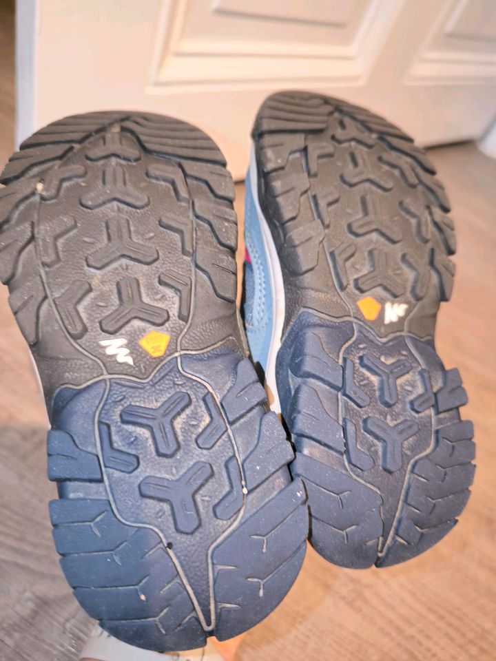 Quechua Wanderschuhe Wasserdicht Gr. 28 in Falkenstein/Vogtland