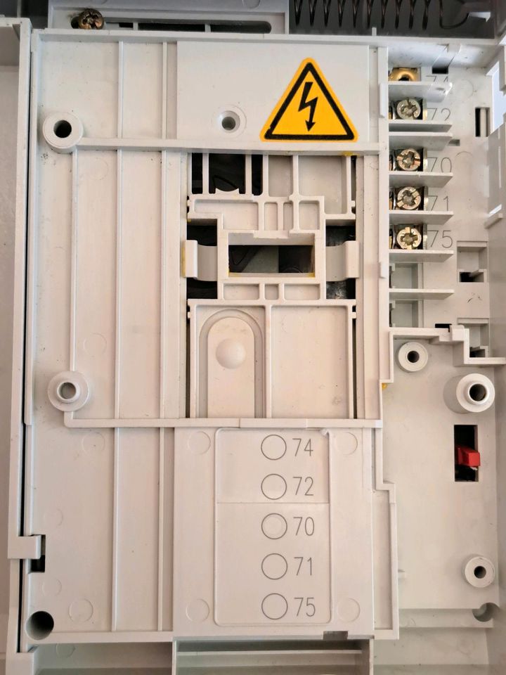 Klöckner Moeller NZM7 (4)-63N Leitungsschalter m. Fernantrieb in Germering