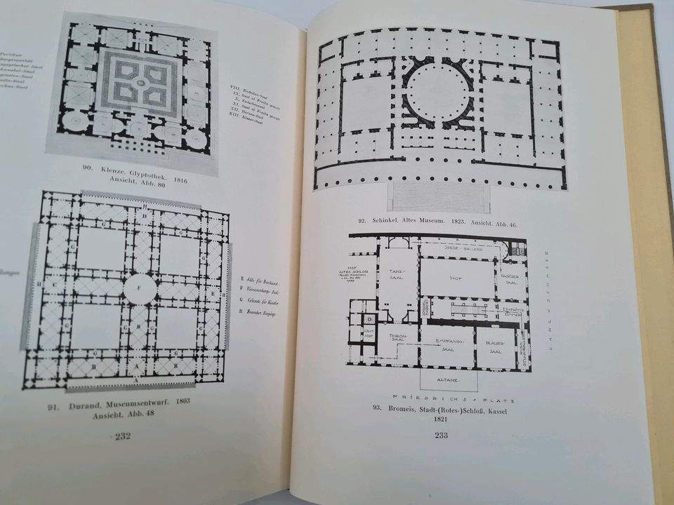 Spätbarocker romantischer Klassizismus, Architektur Buch antik in Neuhausen