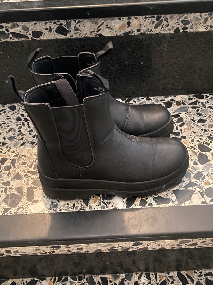 Kinder schuhe Chelsea boots h&m in Friedrichshafen