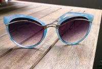 Sonnenbrille Brille blau gold neuw Sonne Sommer Urlaub Strand Hessen - Wiesbaden Vorschau