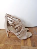 Sandalen / Riemchensandale high heels von Zara in creme Bayern - Wilhermsdorf Vorschau