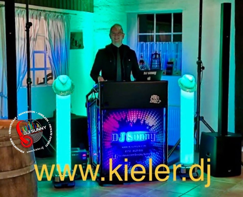 Der Kieler DJ ⭐ Hochzeit, Geburtstag, Firmen-Feier ⭐ mit Fotobox in Kiel