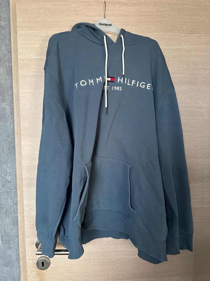 tommy hilfiger Kapuzenpulli in Ludwigshafen