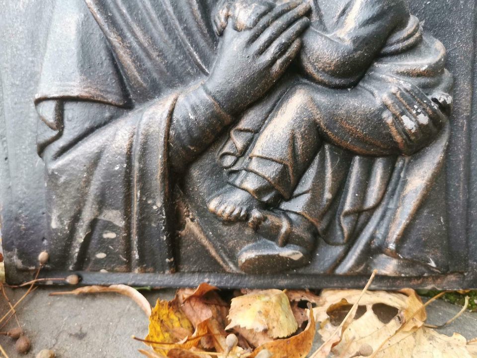 Antike Gussplatte Relief Maria Heilige Mutter Gottes  Madonna in Hanau