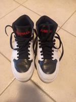 Jordan Sneaker Jumpman Schuhe 41 neuwertig Baden-Württemberg - Tübingen Vorschau