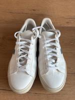 Turnschuhe Sneaker VEJA 40 Nordrhein-Westfalen - Euskirchen Vorschau