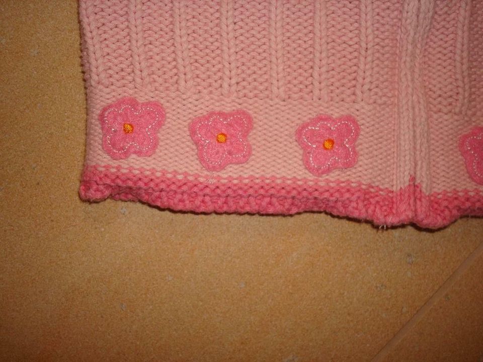 süße Strickjacke rosa Gr. 86 92 von Tchibo TCM in Weinbergen