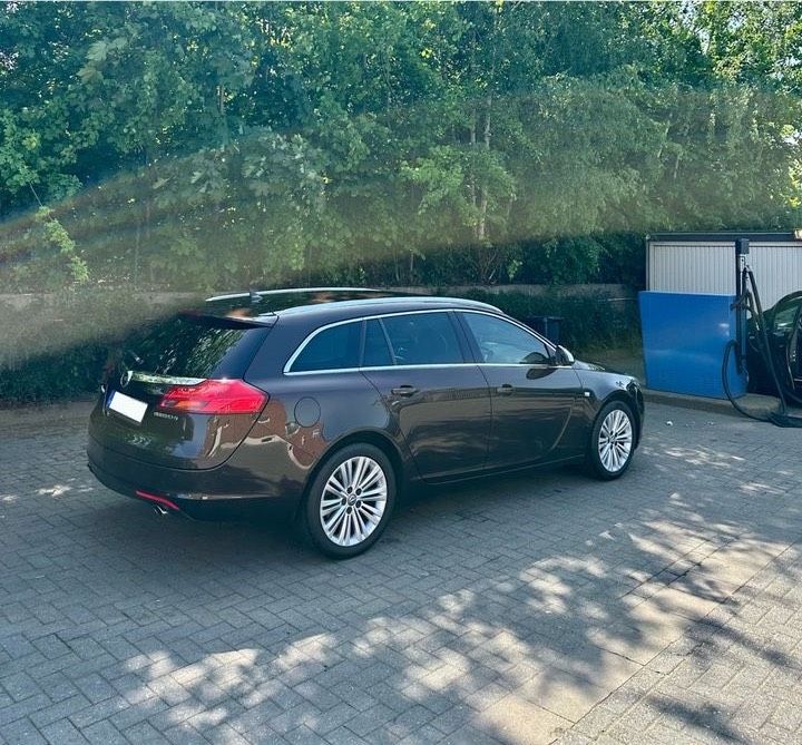 Opel insignia 2.0 cdi 4x4 Xenon led. Navigation Top Zustand in Steinfurt