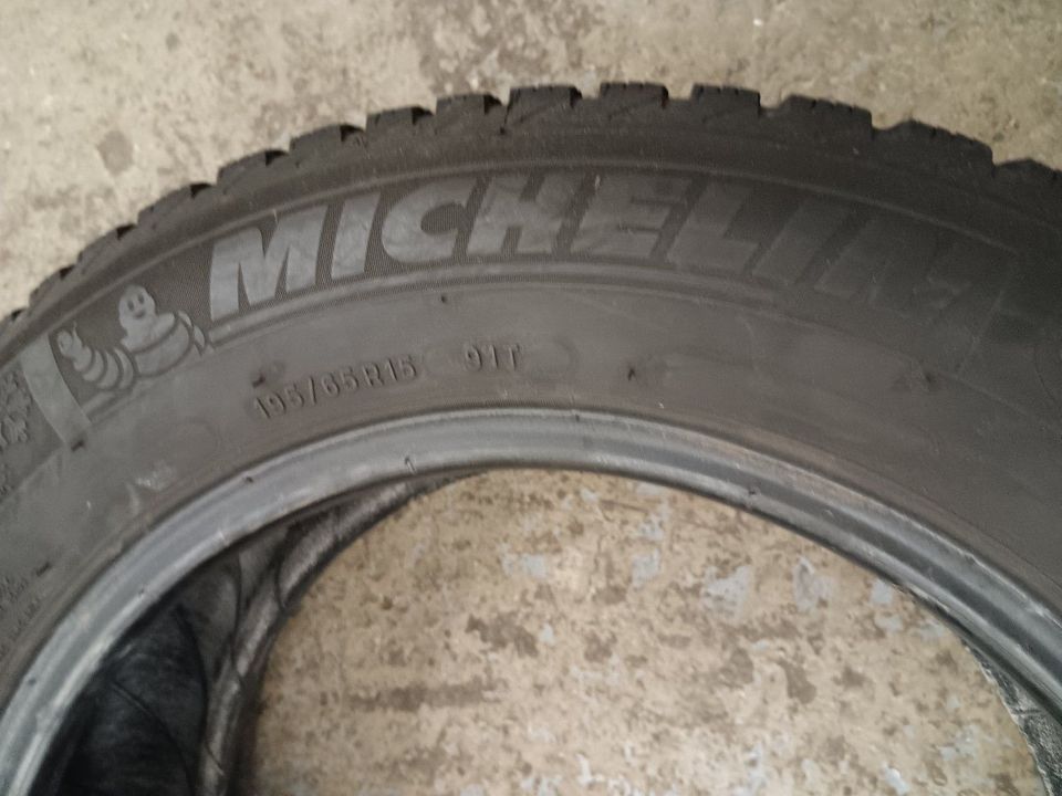 1x 15 Zoll Michelin 195 65 R 15 Winterreifen Reifen für Winter in Ennepetal