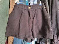 Schwarze Shorts in S von lune mit Taschen Bochum - Bochum-Wattenscheid Vorschau