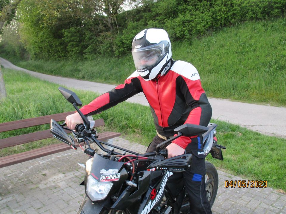 AKITO 50/52 Motorradjacke/Lederjacke/Jacke mit Protektoren in Kraichtal