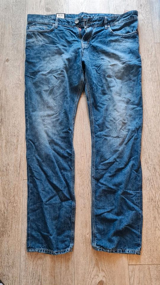 Neue Herren Joop Jeans *Leinen* Gr. 38/32 in Lichtenfels
