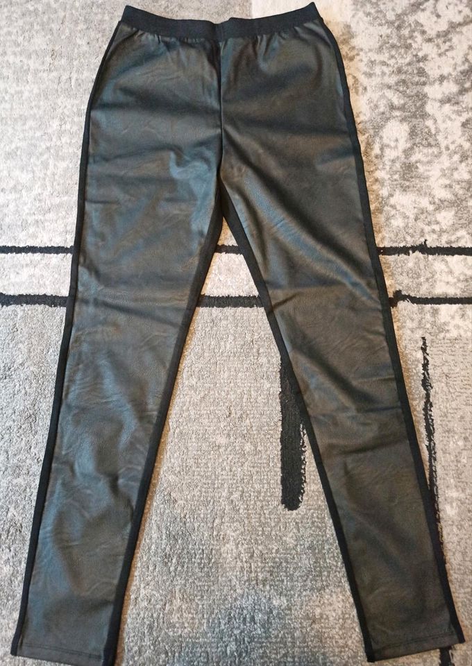 Neue Lederhose in Coerde