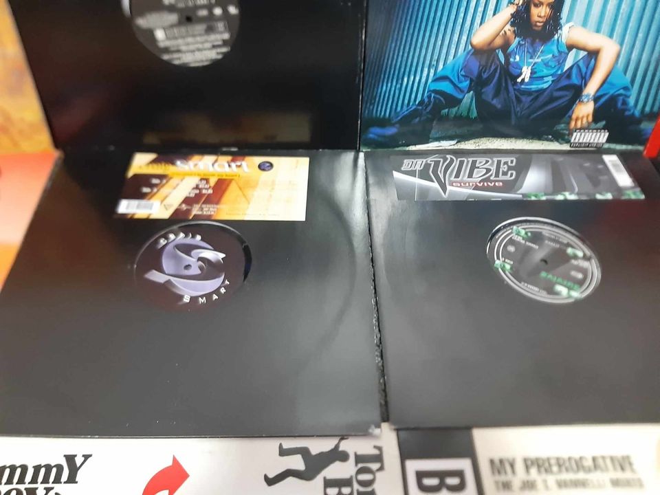 Schallplatten Vinyl 15 X 12" R&B,Funk,Soul,Rap der 90er! in Kehl
