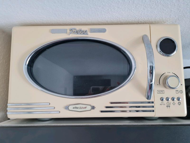 Mikrowelle mit Grill 25 l Retro-Optik Efbe-Schott in creme/ beige in  Dortmund - Lücklemberg | eBay Kleinanzeigen ist jetzt Kleinanzeigen