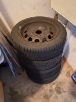 4x Winterreifen 195/55R16 inkl. BMW Radkappen auf Stahlfelge Nordrhein-Westfalen - Brakel Vorschau