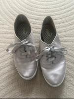 Puma Satin Sneaker Silber Gr. 36 Kreis Pinneberg - Schenefeld Vorschau