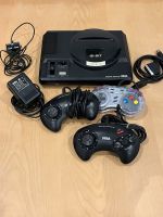 SEGA Mega Drive Konsole mit 3 Controllern und allen Kabeln Hannover - Mitte Vorschau