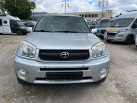 Toyota RAV4 2.0 Executive 4X4,5 Türen,Navi,Leder Berlin - Reinickendorf Vorschau