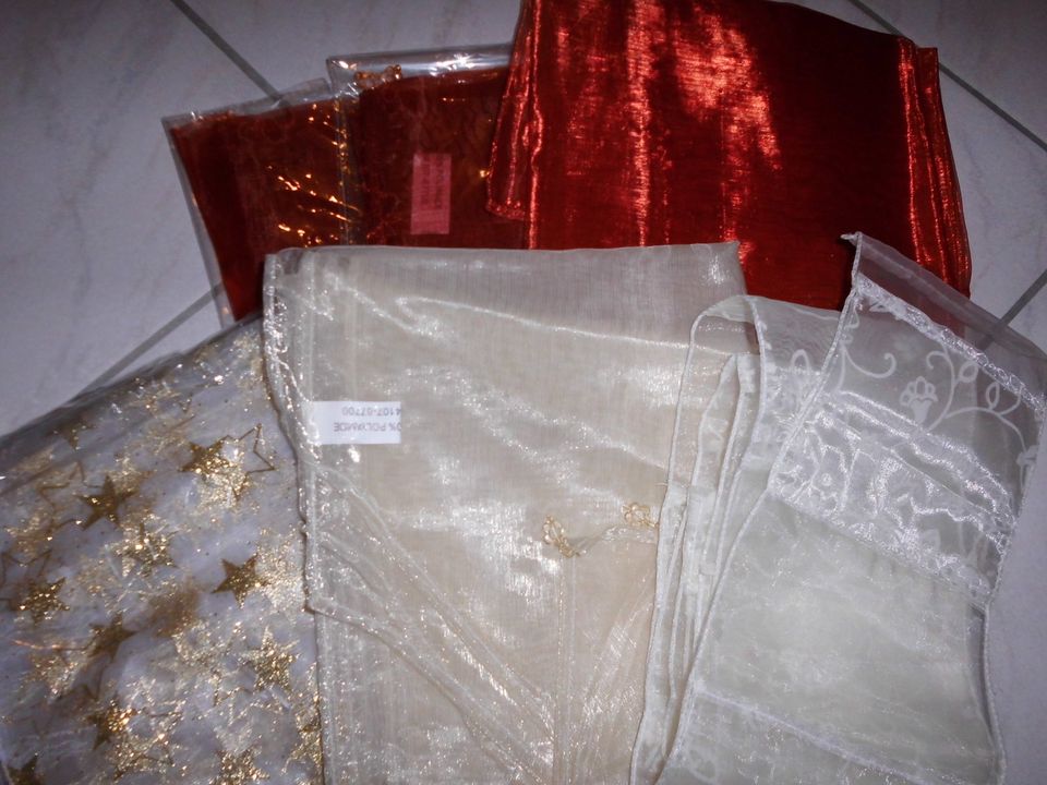 7x Organza Tischdecke Mitteldecke Tischläufer Rot und Beige in Bad Orb