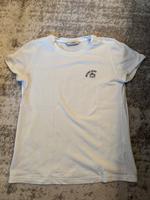 2 T-Shirts von Tchibo Größe 32/34 Essen - Essen-Frintrop Vorschau