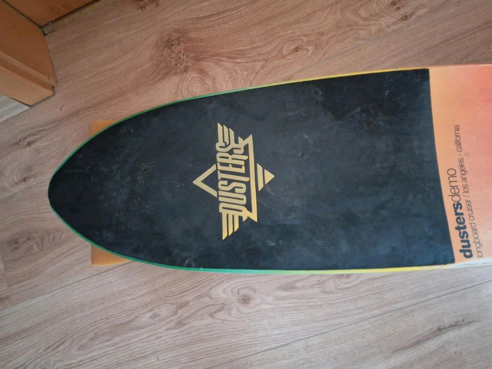 Longboard der Firma Dusters in Kamen