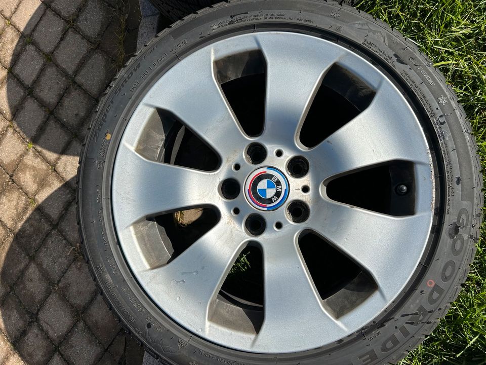 BMW Felgen ohne Reifen!!! E90,91 usw… in Willebadessen