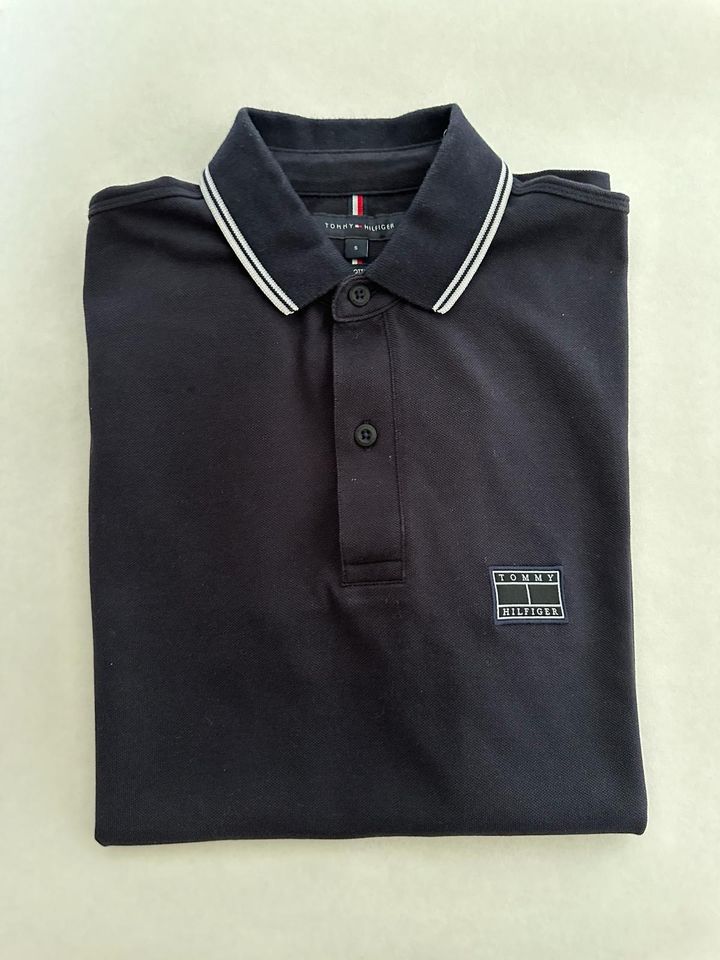 Tommy Hilfiger Polo Gr. S zu verkaufen ! in Stolberg (Rhld)