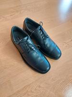 Herren Lederschuhe, Größe 44 Berlin - Lichtenberg Vorschau