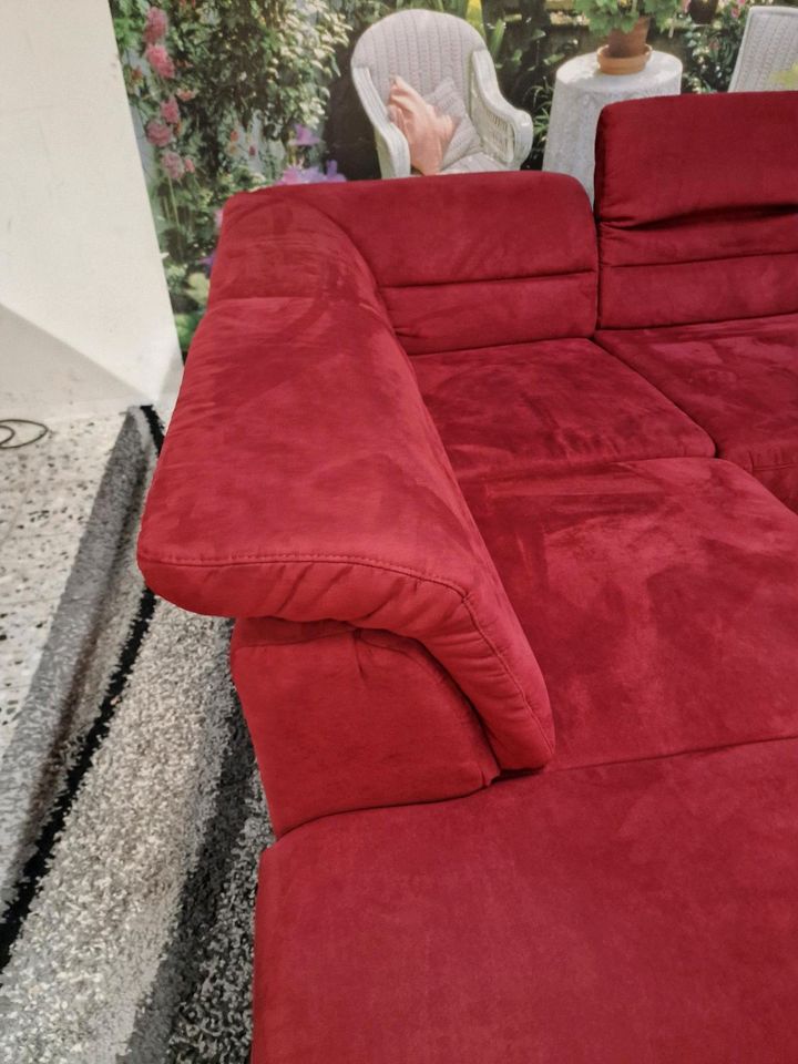 Sit&more Ecksofa mit Polsterhocker Mariola N2464 von OTTO, Federkern, Sitztiefenverstellung,  Luxus-Microfaser ALTARA NUBUCK®. OTTO Polstermöbel bis zu -80% der Uvp bei Iserlohn. in Hagen