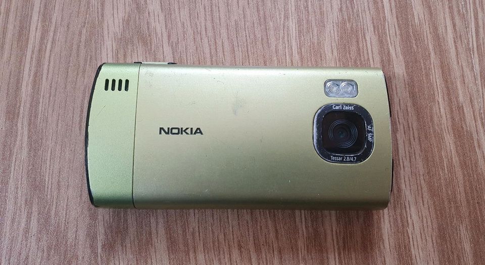 Nokia Slide 6700 - Lime Grün (Ohne Simlock) Smartphone / Handy in Wernigerode